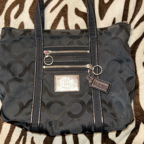 Poppy Coach purse - Picture 11 of 11